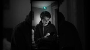 Creé un grupo de WhatsApp y me contestaron ELLOS 💀 #Shorts #horrorstories